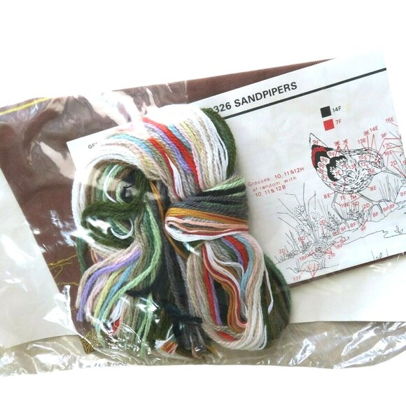The Creative Circle SANDPIPERS 0326 Embroidery Kit Vintage 1983 New Old Stock - Picture 6 of 8